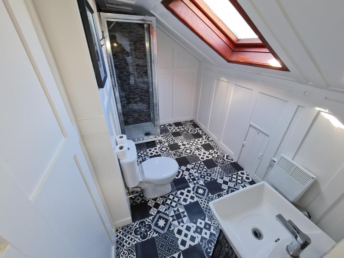 Elmora House Affittacamere