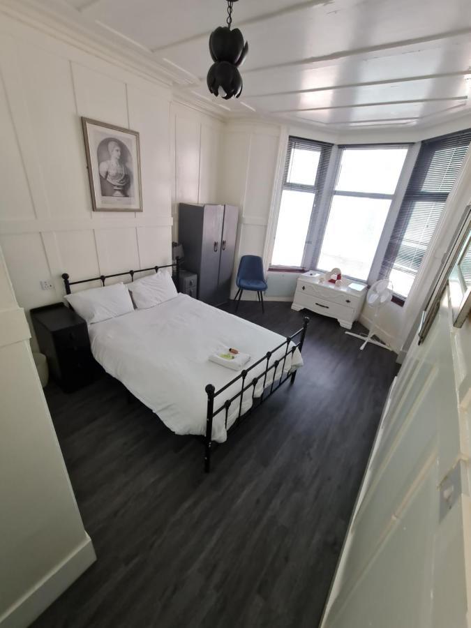 Affittacamere Elmora House Blackpool