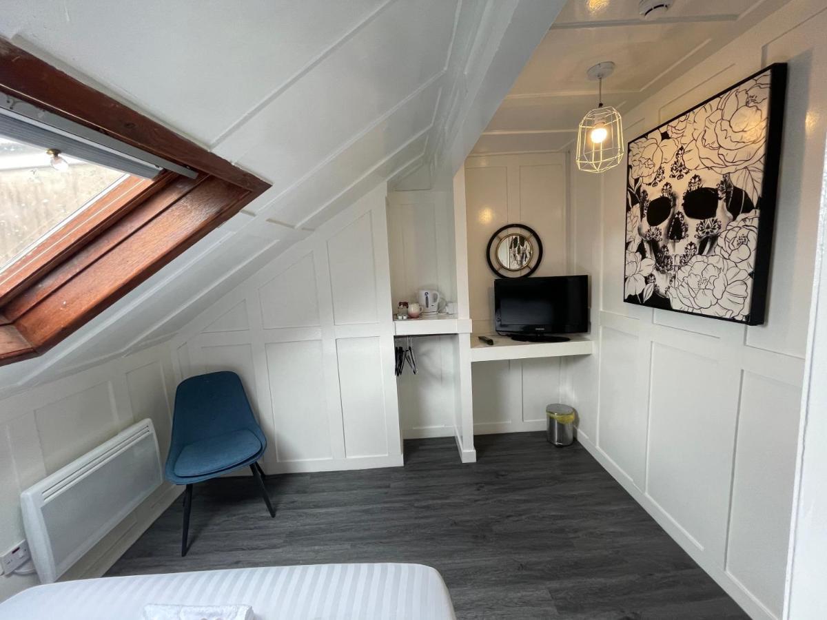 Elmora House Affittacamere *